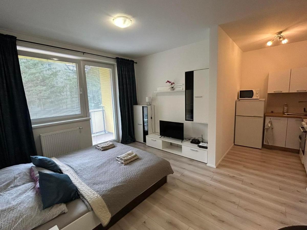 Moderne Studio S Bezplatnym Parkovanim Martin Luaran gambar